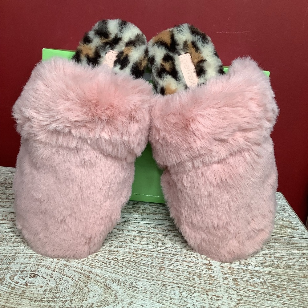 AETREX Misty Pink & Leopard Arch Support Memory Foam Puff Slippers Leopard Print
